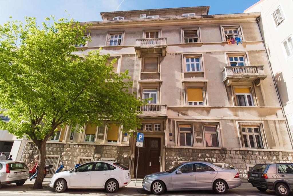 Apartment Vetom Split Bagian luar foto